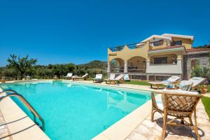 Villa Saige , piscina ad uso esclusivo, con idromassaggio