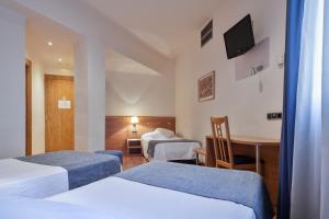 Triple Room room in Acta Antibes