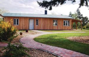 2 Bedroom Cozy Home In Fuhlendorf