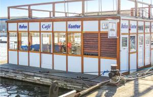 2 Bedroom Amazing Ship In Wismar