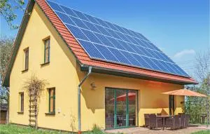 4 Bedroom Awesome Home In Woldegk - Neubrandenburg