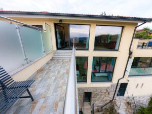 Idyllic Villa in Cova with Private Pool