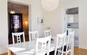 2 Bedroom Gorgeous Apartment In Ystad