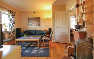 2 Bedroom Lovely Home In Hultsfred