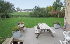 Nice Home In Lünebach With Kitchen
