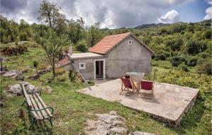 2 Bedroom Stunning Home In Herceg Novi