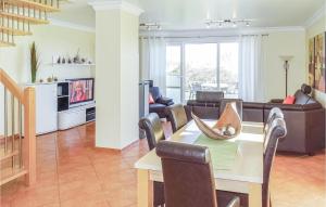 Beautiful Home In Insel Poel-Kirchdorf