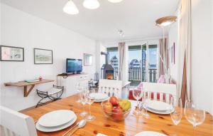 1 Bedroom Lovely Apartment In Rechlin