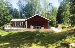 Lovely Home In Trosa With Kitchen