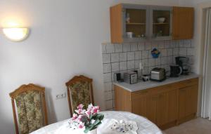 Amazing Apartment In Waren-Müritz
