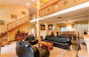 Pet Friendly Apartment In Herceg Novi