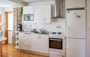 3 Bedroom Stunning Home In Borgholm