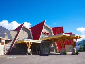 The Kanata by BCMInns Blairmore - Coleman