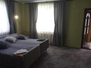 Садиба Федорчуків Гірська хатина 1