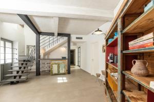 Domu Qirat - Authentic Rooms with Private Terraces img24