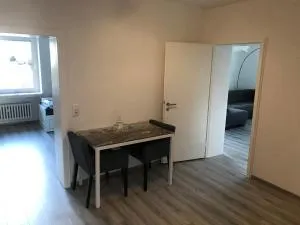 3. 5 min to HANNOVER MESSE FAIR GROUND PRETTY 2 ROOM APARTMENT - 黑明根