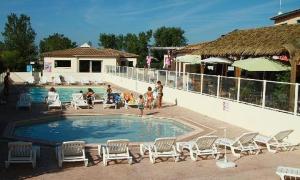 Campings Camping Les Sables du Midi : photos des chambres