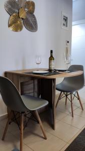 TrikalaBnB - Rock & Roll 2 Apartment in Trikala