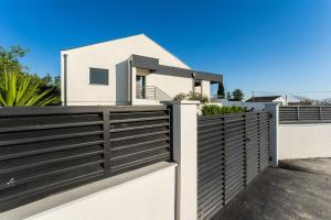 Villa Barbara-holiday home with sea view