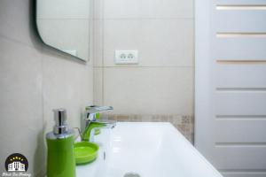 Black Sea Booking - Vegas