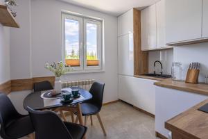 Apartament Czarny Flaming