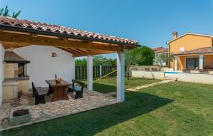 Spacious Four-Bedroom Villa Marija Kloštar