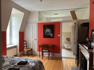 Maisons d'hotes Chateau des Faugs : photos des chambres
