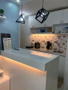 Cozy Boo Suite near Enchanted kingdom by Dynel