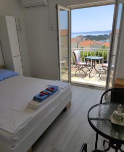 Makarska sea view rooms