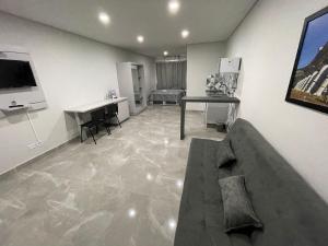 Novo apartamento Studio a poucos passos do Paraguai - Vila Portes