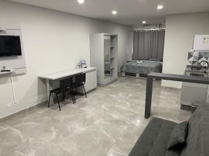 Novo apartamento Studio a poucos passos do Paraguai - Vila Portes