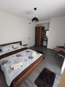 GOPO Guesthouse Elshani