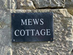 House - Sleeps 4 Pet Friendly & Free Parking