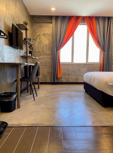 Sri Indar Hotel & Suites