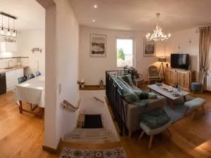 Holiday home in Raon-L'etape with garden - 拉翁莱塔普