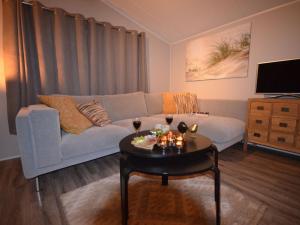 Chalet by Wadden Sea with Sunny Garden
