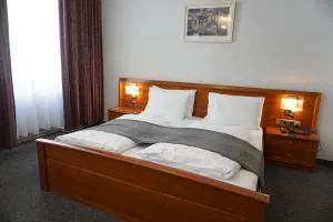 Hotel Pension Lumes - Self Check In - Viena