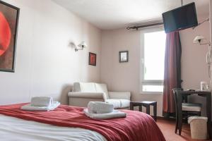 Hotels Le Mas De Gaujac : Chambre Triple (2 Adultes & 1 Enfant)