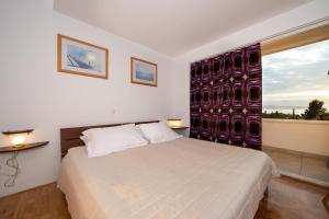 lux apartment