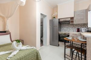 Fouki apartments Ipsos Beach