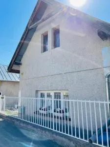 Keresztes Lak - 鲍道乔尼特尔代米茨