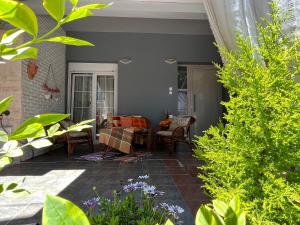 Electra Garden House