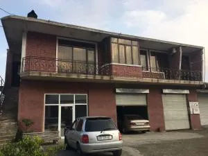 Guest House Kakha - Zeda Sameba