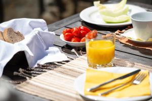 Chorostasi Guest House