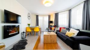 HELLO Apartamenty Dolce Vita z kominkiem