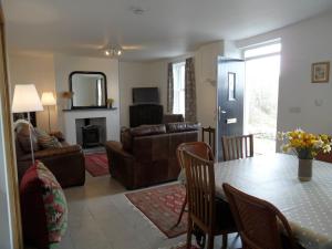 Farthings Hook Mill Holiday Cottage