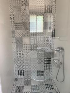 B&B / Chambres d'hotes Les Chambres de L'ARESTEL : Chambre Double avec Terrasse