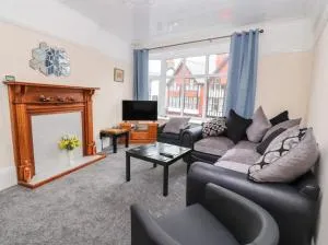 Seabreeze Apartment - Llandrillo-yn-Rhôs