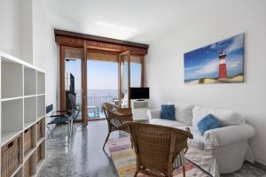 Appartamento stupenda vista mare