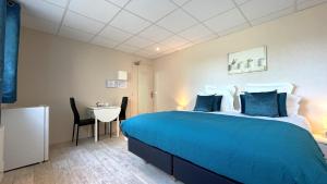 Hotels Hotel des quatre saisons : photos des chambres